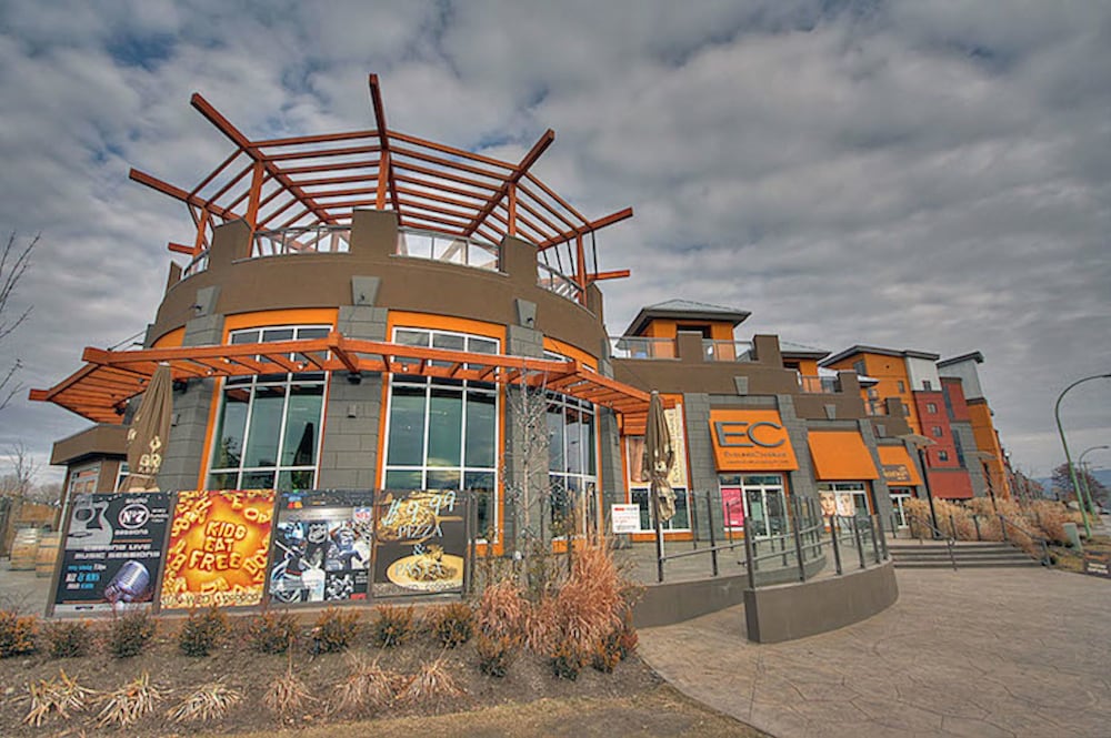 Playa Del Sol Resort - Image 1