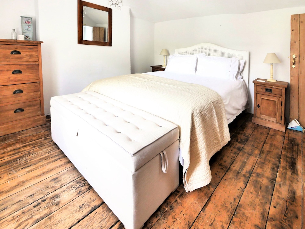 Otterburn House