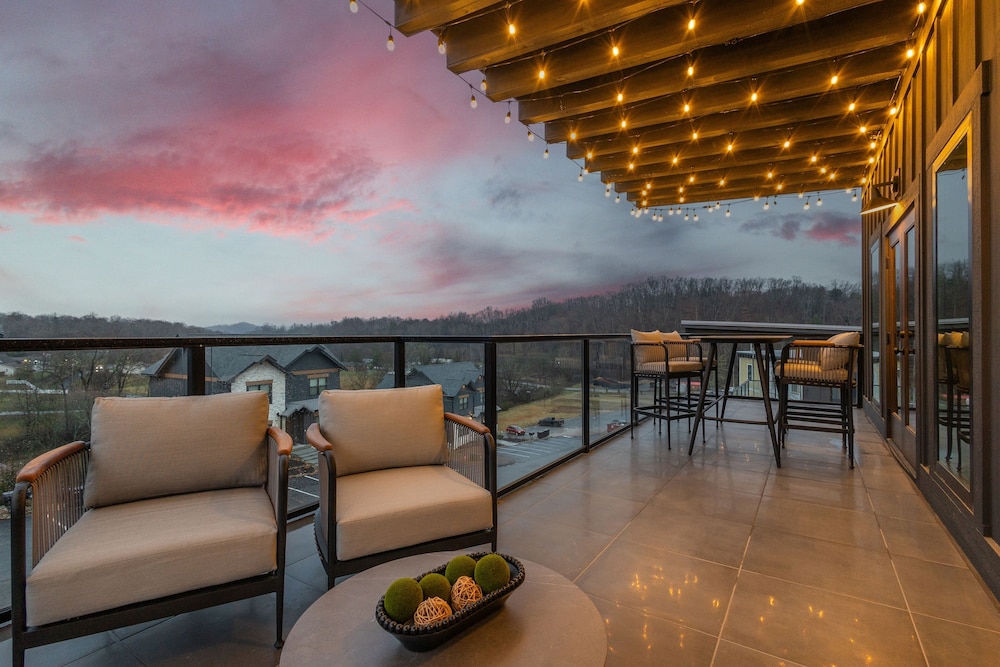 Smith Creek Resort