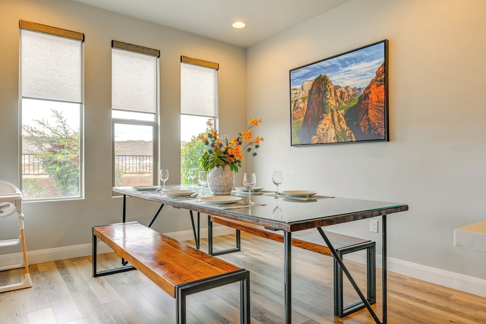 Hike, Bike & Swim: Utah Family Home w/ Mtn Views!