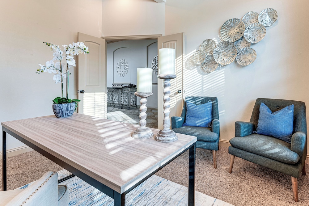 meeting & event spaces