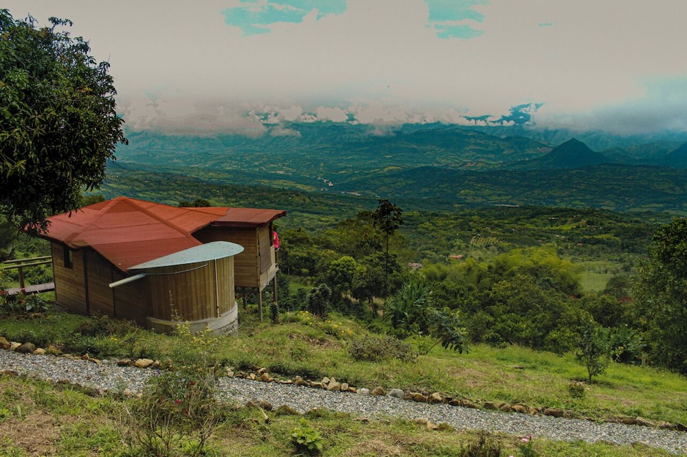 Glamping La Sucursal del Cielo Támesis