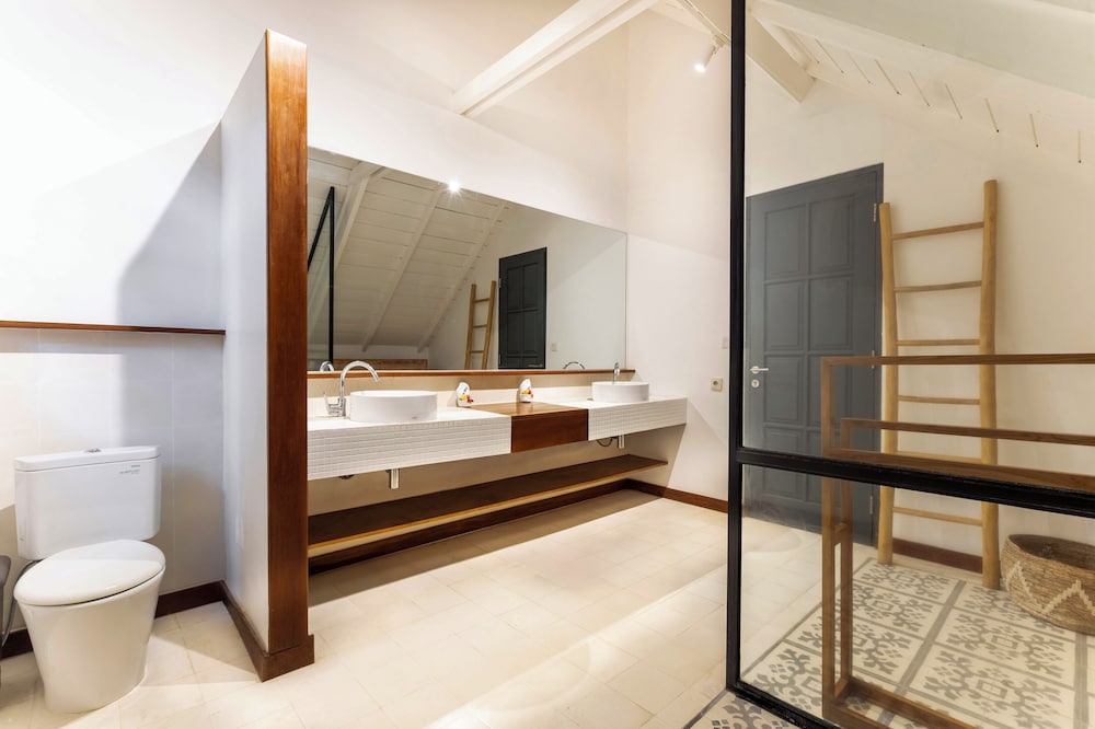 Bon Ton Villa By Betterplace