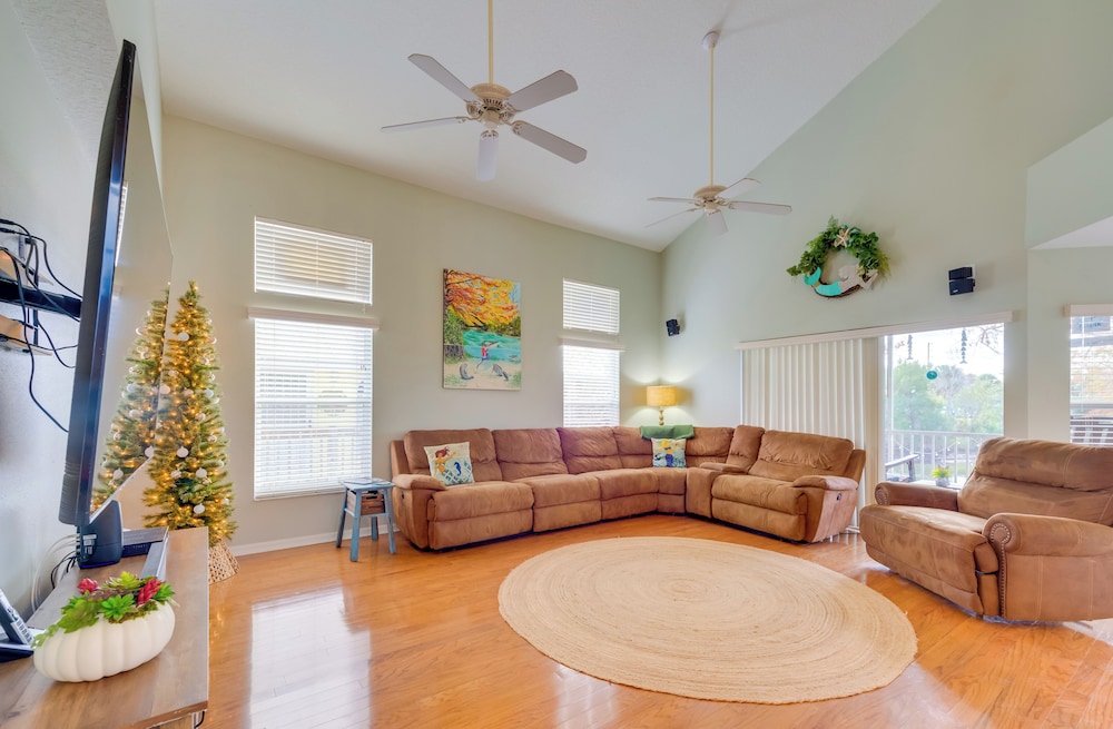 Weeki Wachee River Home on Main River by Park!