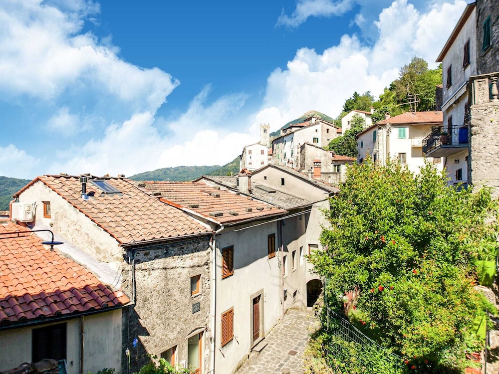 Farmhouse in Casoli Near Ski Slopes view 4
