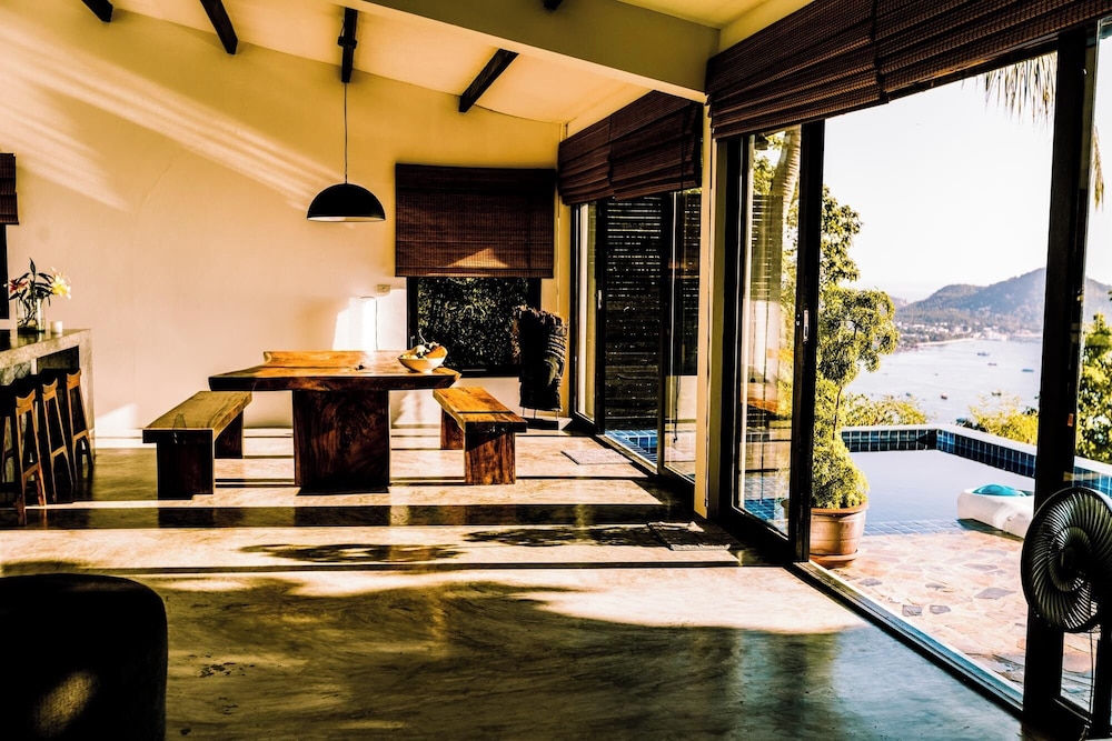 Hotel Lunar Villas Koh Tao - Luxury Pool Villa - Image 1