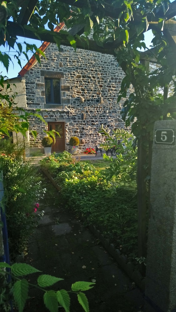 Photo 31