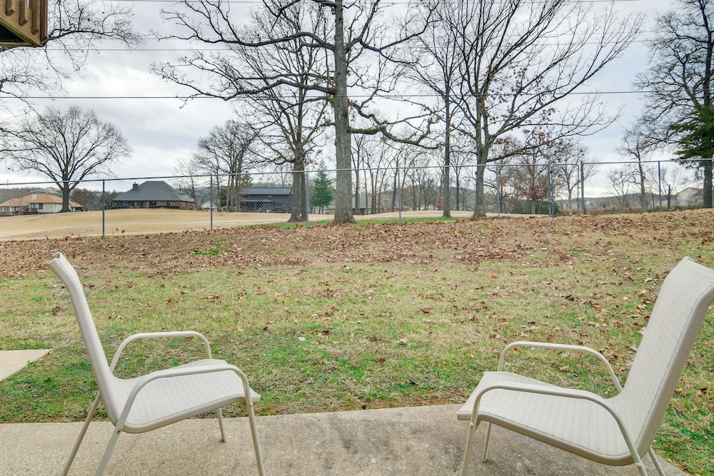 Near Attractions & Shows: Branson Updated Condo