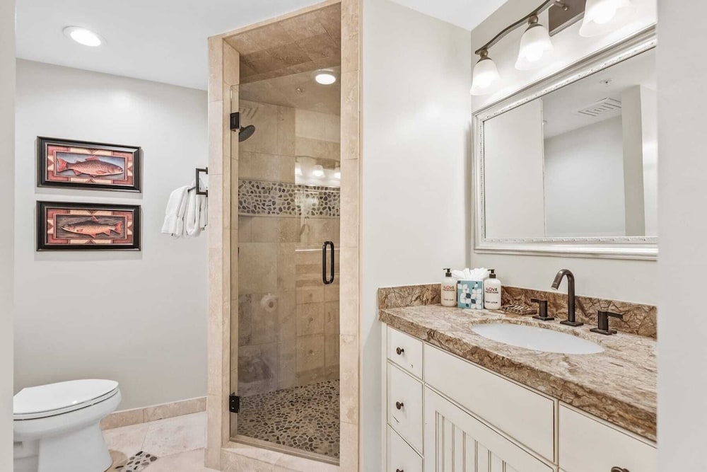 Walk to Slopes Hot Tub + Balcony + Views Mins to Main Street Deer Valley Haven by Avantstay