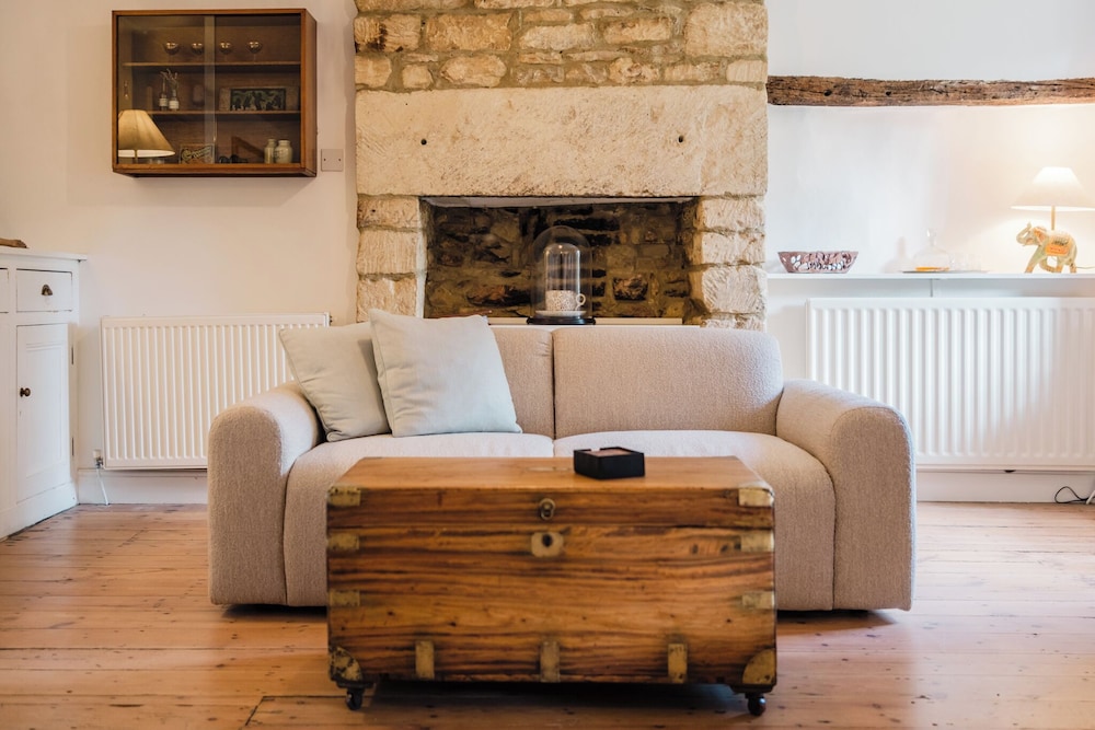 Historic 3 BD Cottage in the Cotswolds