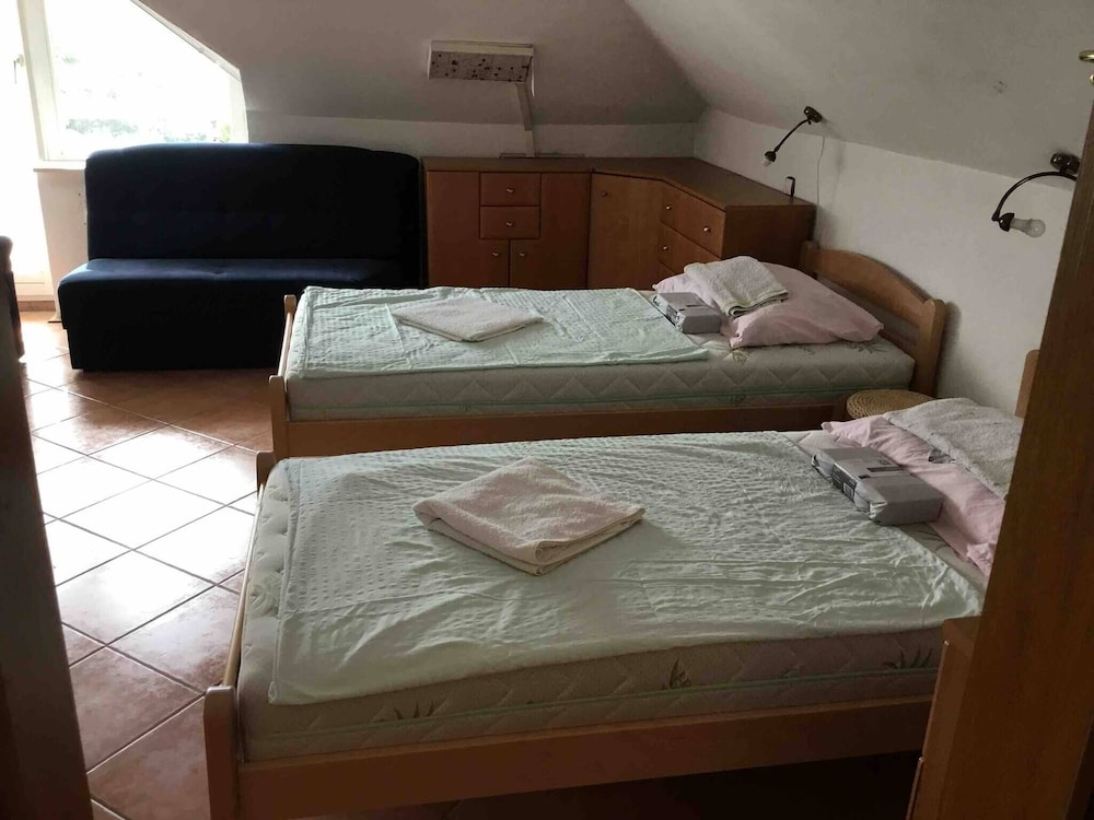 Room With Shared Bathroom