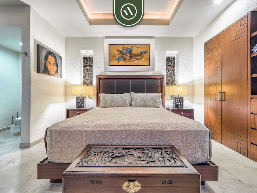 Amazing 1 BR Condo in Romantic Zone - Rooftop Pool