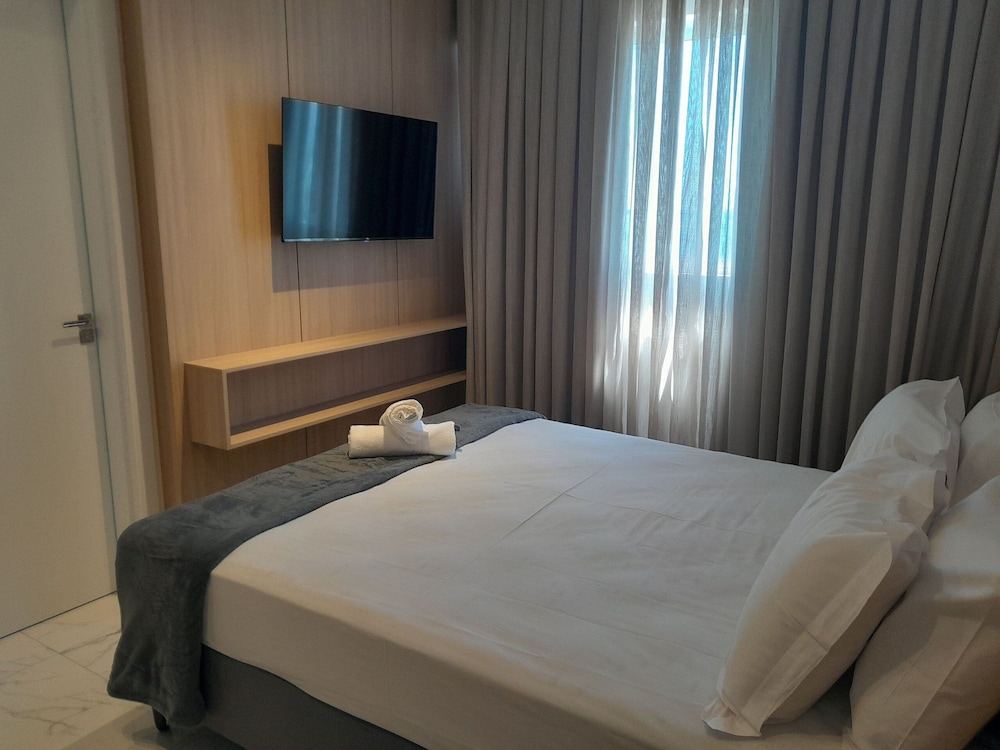 Ocean View Apt 550m From the Beach Gev1304