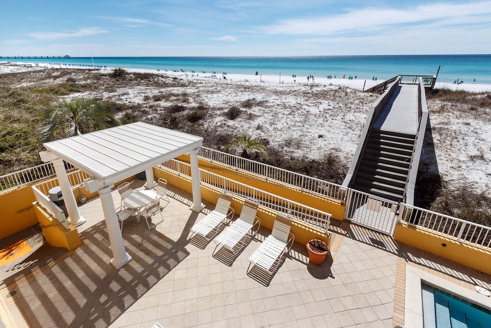 Gulf Dunes 215 - White Sand Wonders