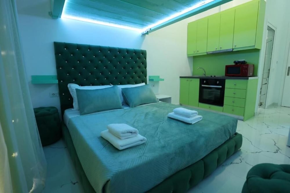 Romance Apartment
