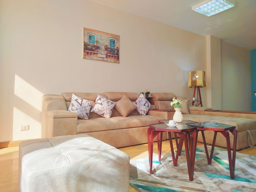 Garden City Apartment in Downtown Cairo