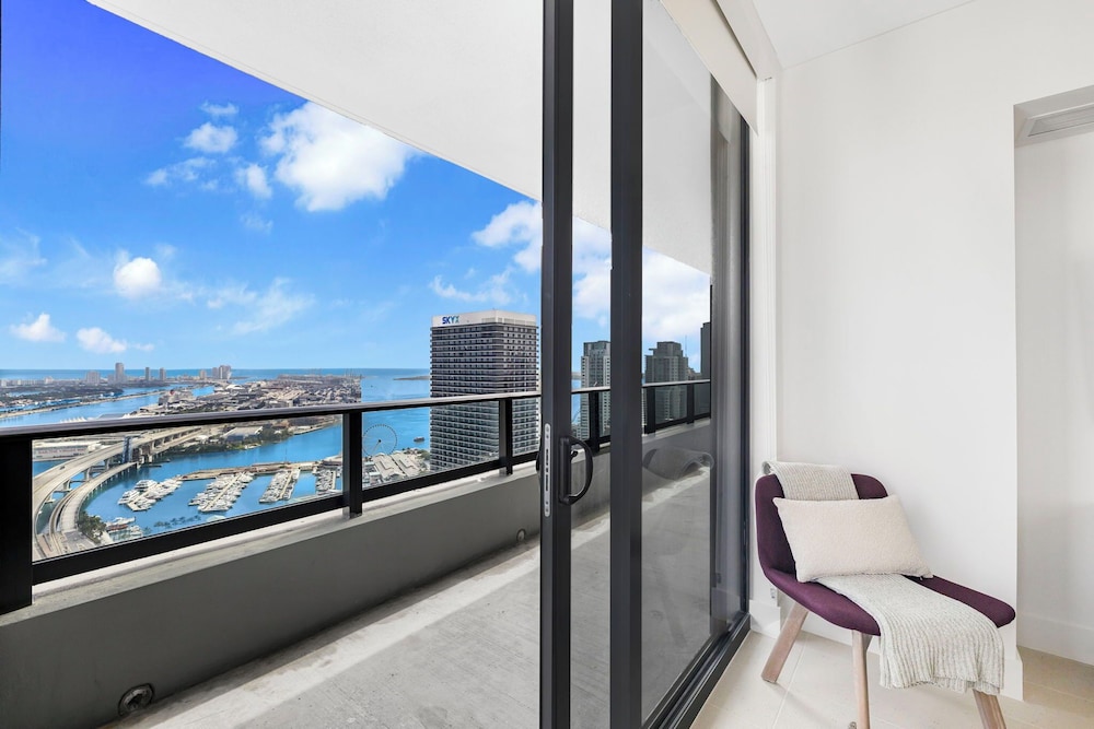 Luxury Condos in Downtown Miami