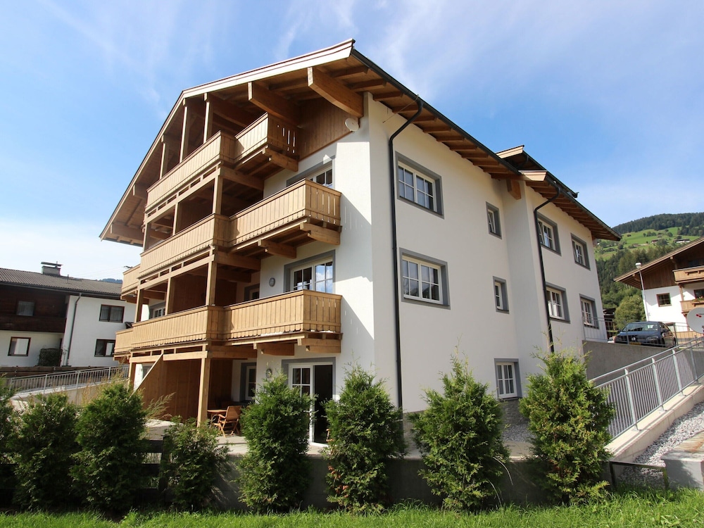 Modern Apartment Near Ski Area in Brixen im Thale