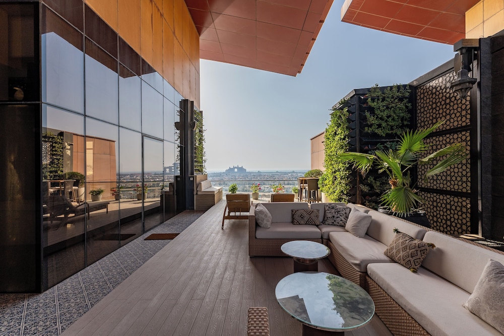Tiara Residences - Mint Stay