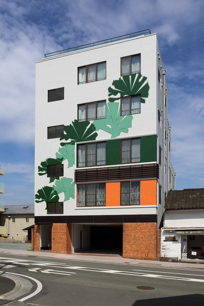 Guest house TIGA - Hostel