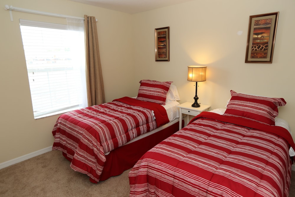 Paradise Palms Resort Orlando