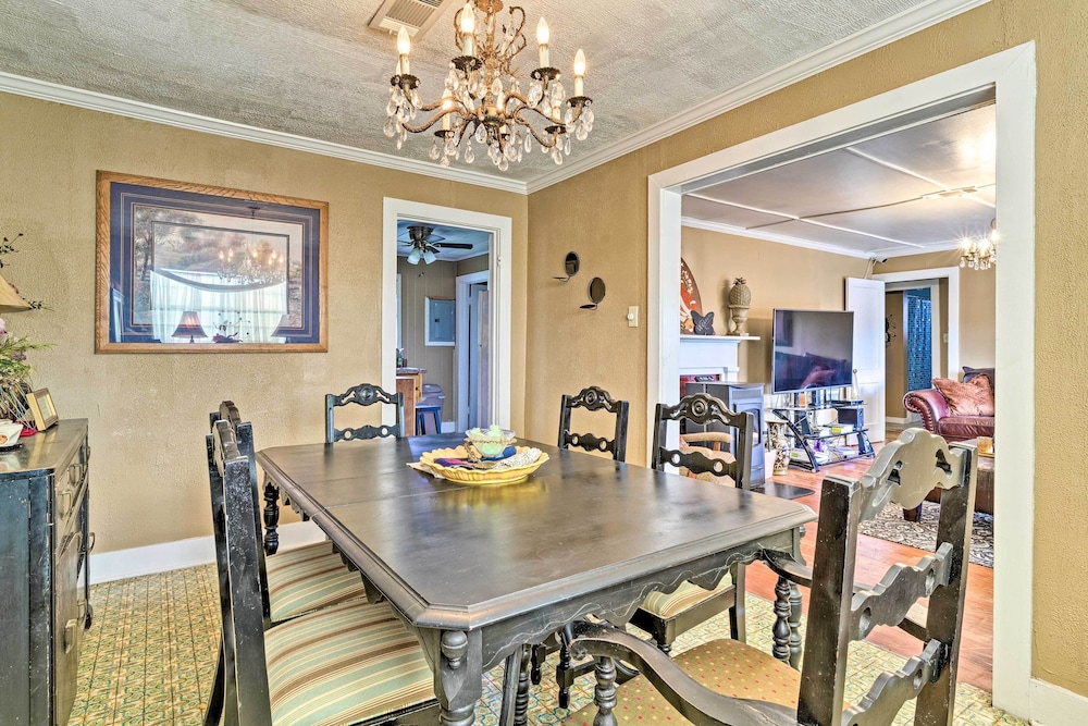 Oxford Vacations - Oxford Home on Private Land < 7 Mi to Dtwn! - Property Image 7