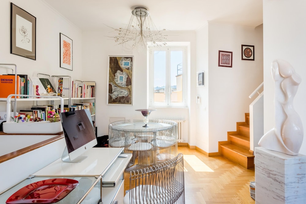 Treasurerome Navona Terrace Suite
