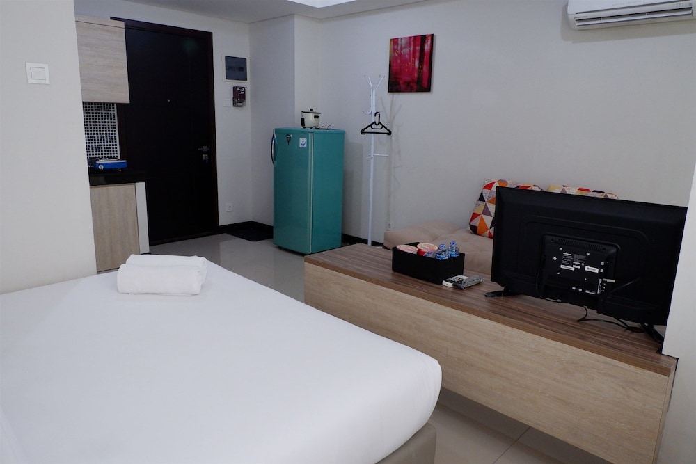 Close to Pool Studio Apartment Sky Terrace at Daan Mogot Baru, ジャカルタ - 18
