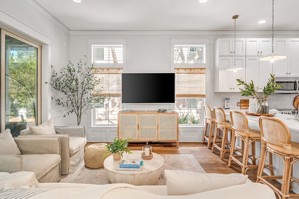 Magnolia Cottages by the Sea by Panhandle Getaways