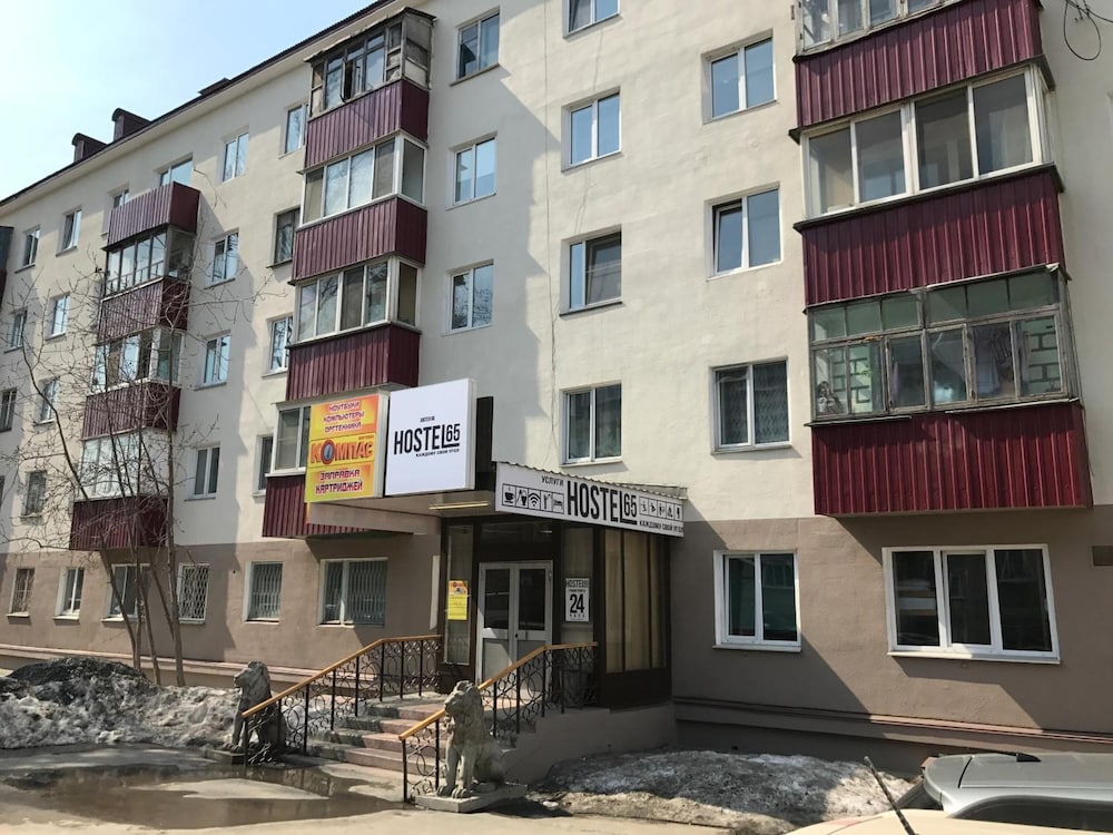 Hostel 65