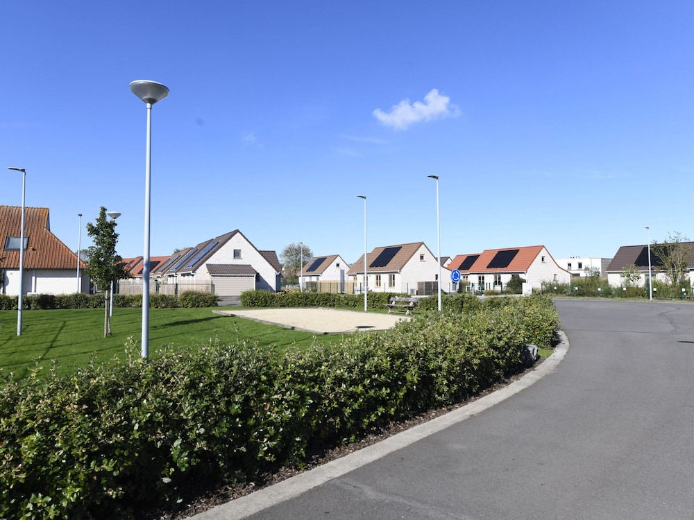 Holiday Home in Koksijde With Garden & Parking