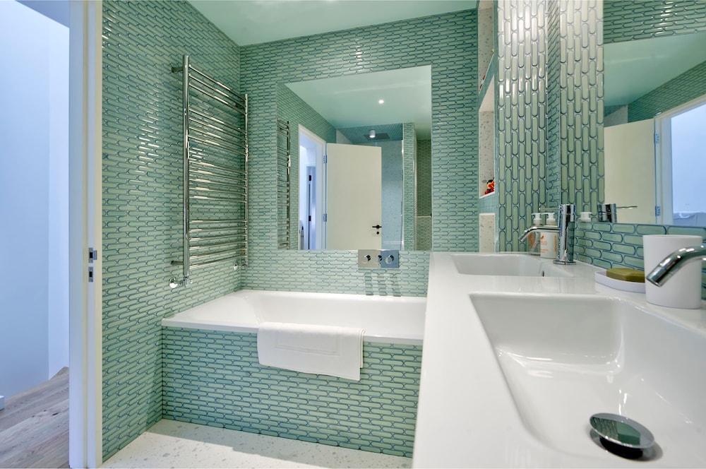 Modern Bright - 3 Bed House in Notting Hill
