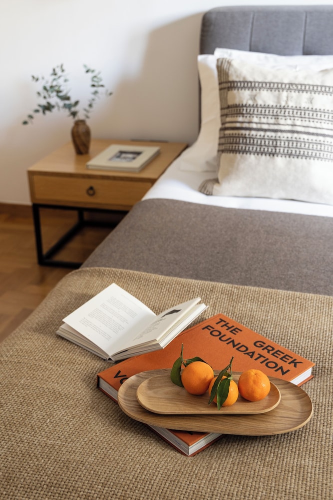 Acropolis Museum Retreat - 2 Bedroom Apartment