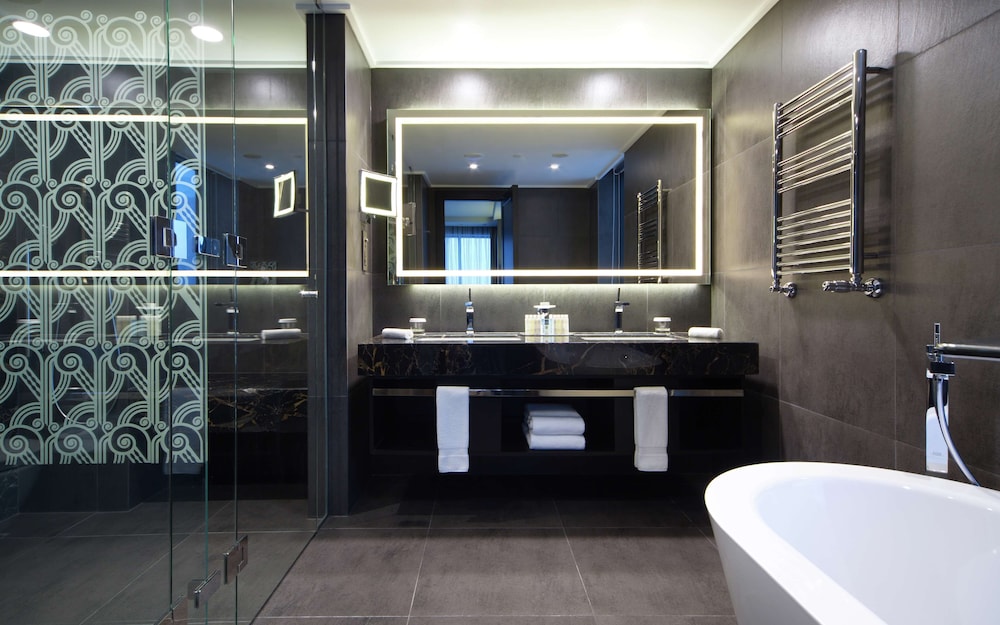 DoubleTree by Hilton Hotel Minsk