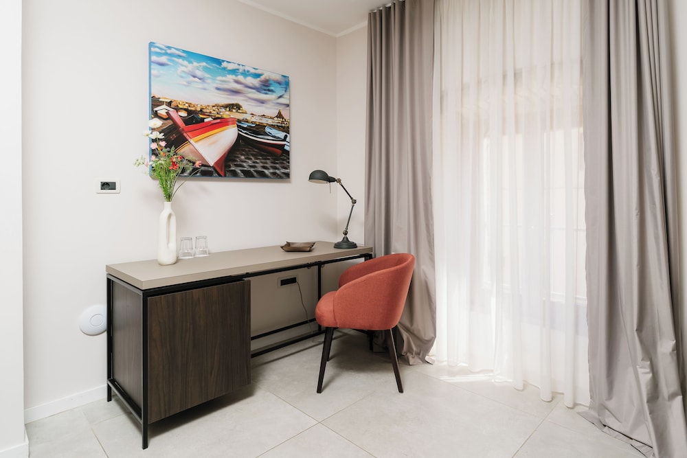 Al Porto Suites