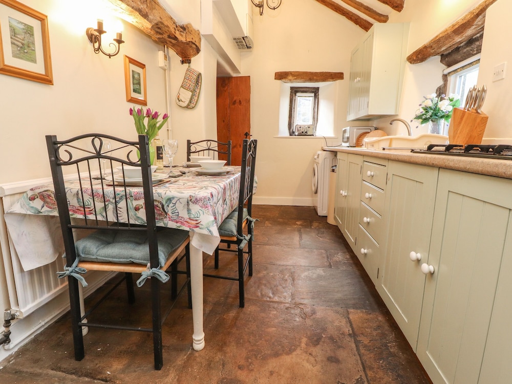 Beehive Cottage view 5
