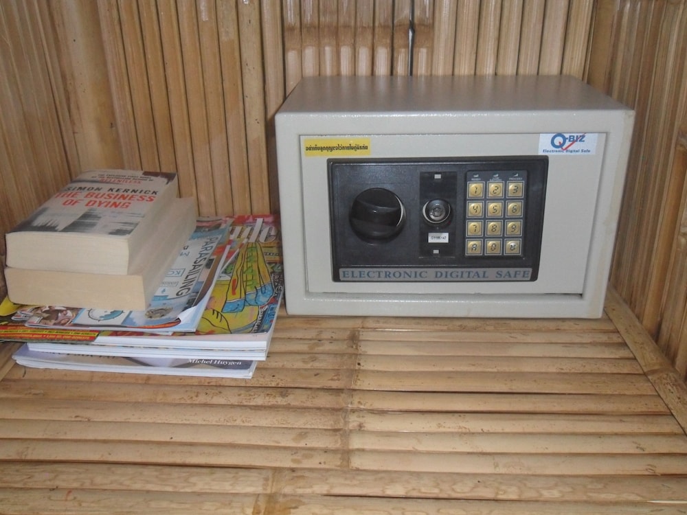 Photo 16