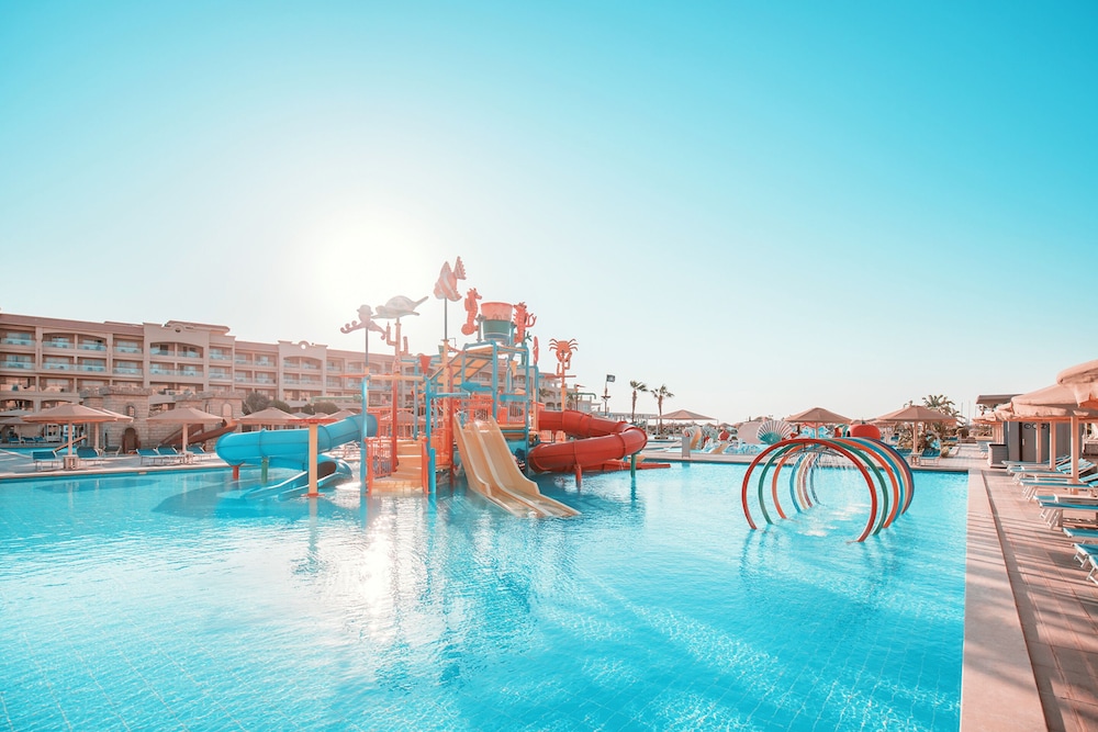 Pickalbatros White Beach Resort - Hurghada