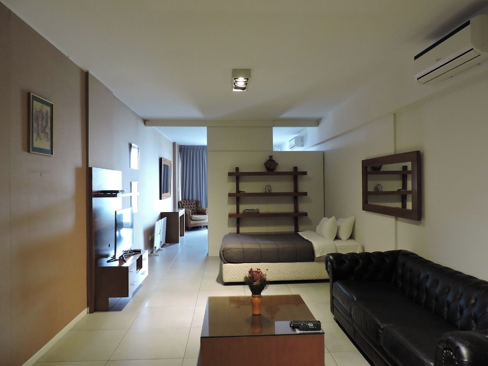 Rivadavia Apartments