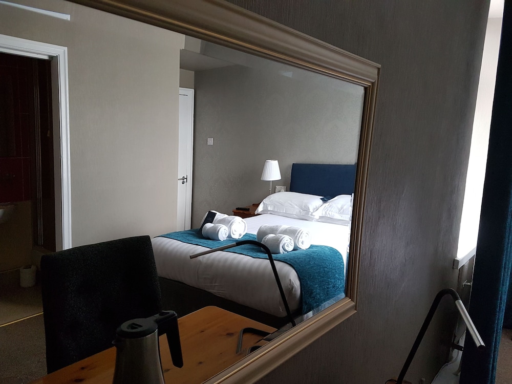 Virginia House Hotel