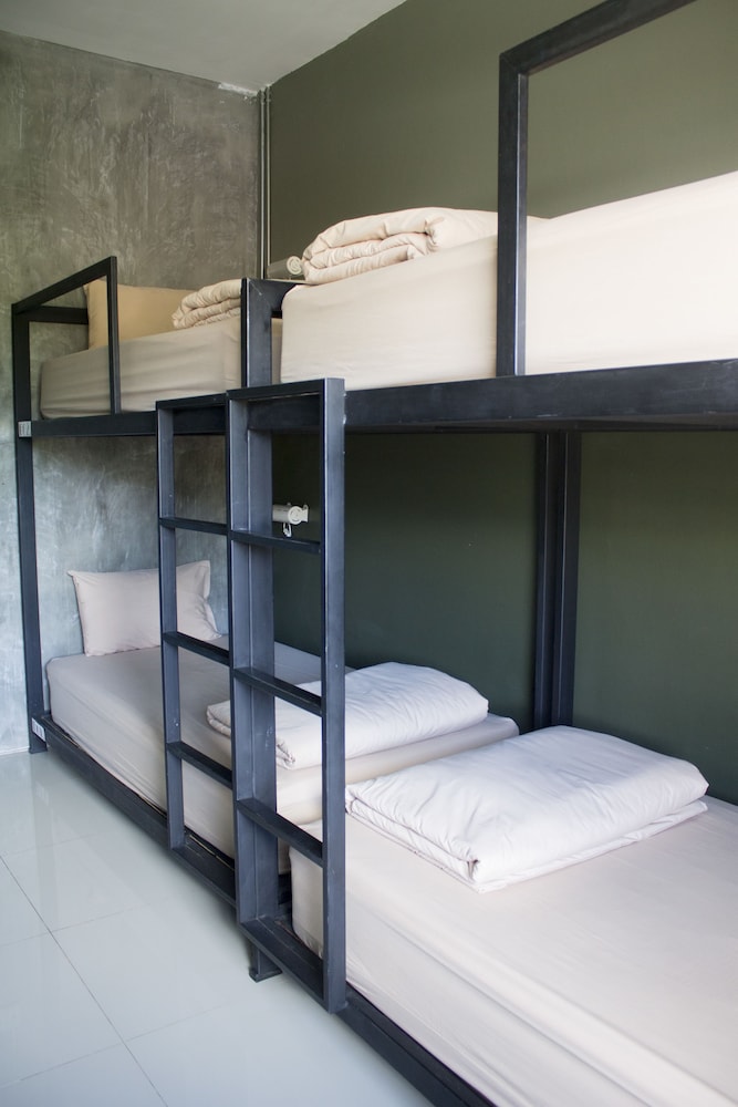 Heuan Pak Dee Hostel at Gallery