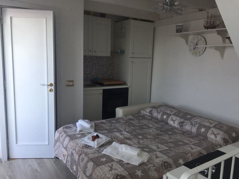 La Maisonette photo 2