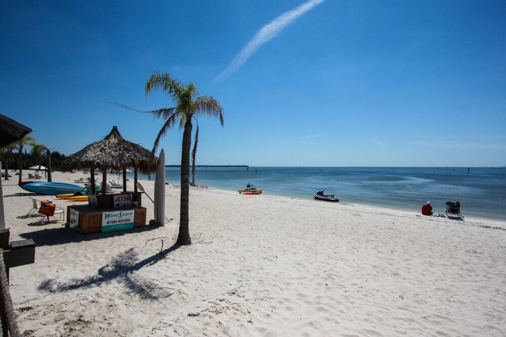 573 Little Harbor - Property Image 12