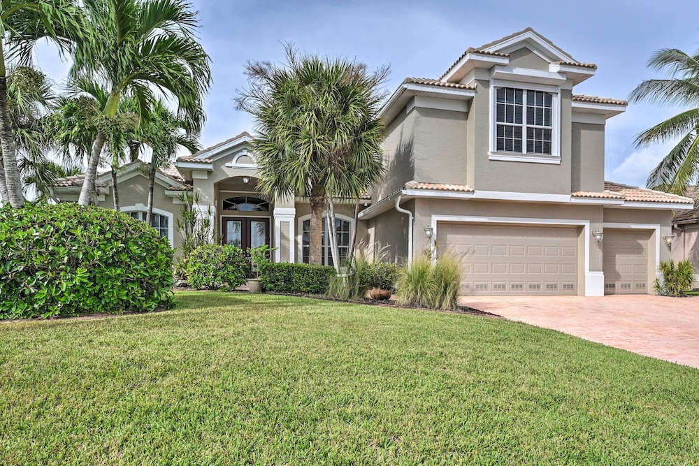 Spacious Canalfront Oasis w/ Pool Hot Tub! - Property Image 19