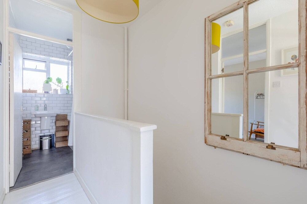 Lovely 2BD House With Garden - Islington