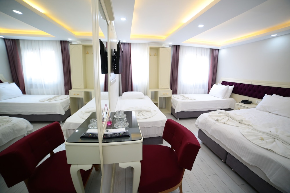 Taksim Diamond Hotel - Image 27