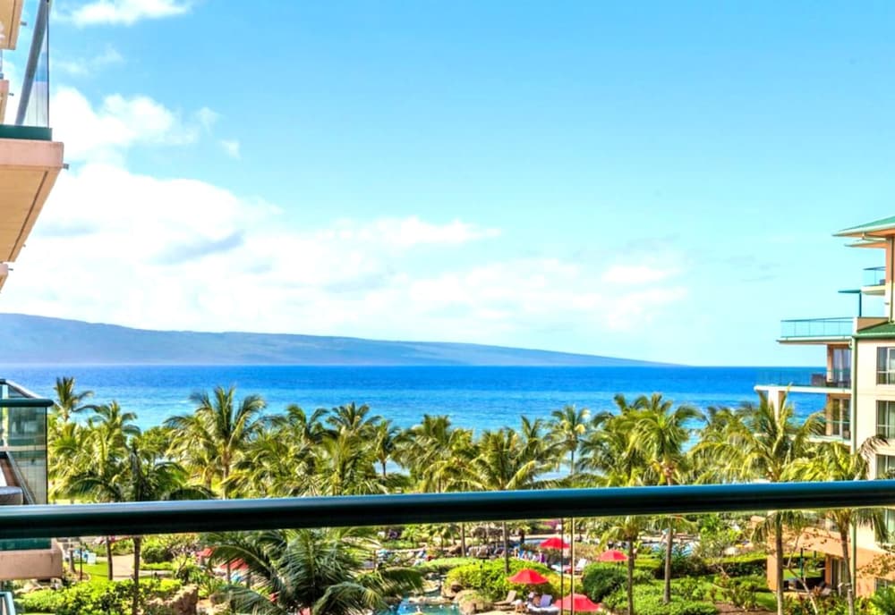 Honua Kai Konea 2 Free Rental Cars KBM Resorts Massive Lanai 2 Units, 3 Bedrooms Ml-1433