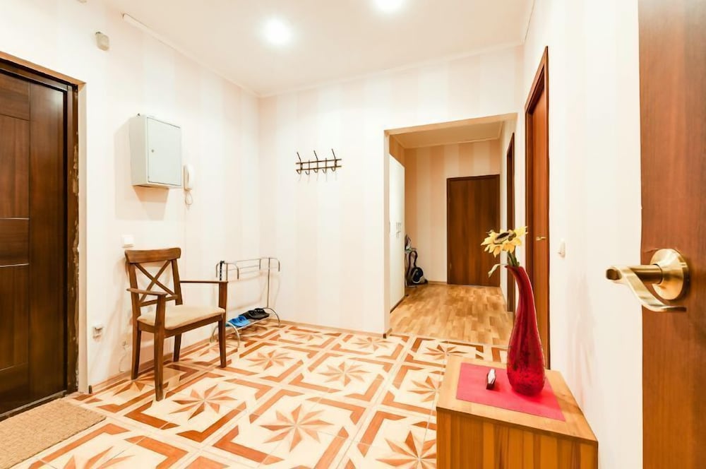 Loft Apartment Buharestskaya 64