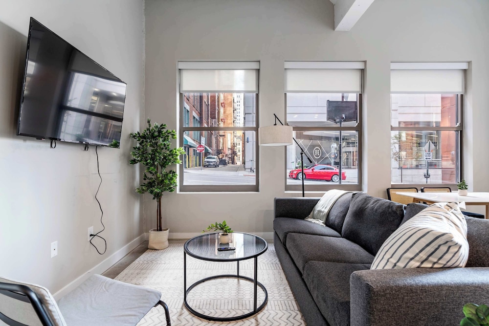 CozySuites at Textile