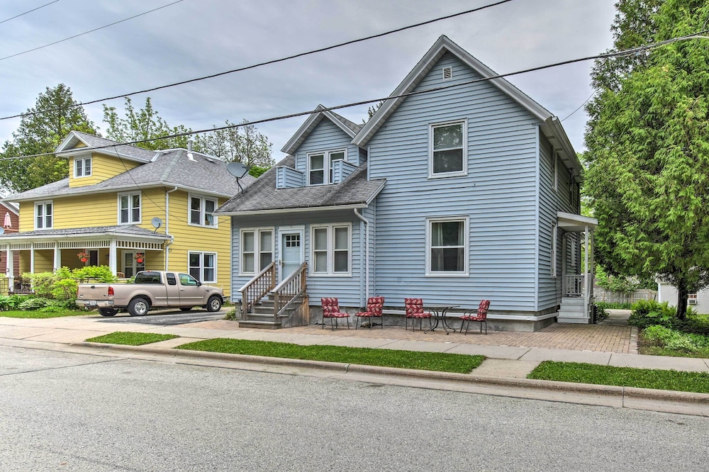 Walkable Lake Elkhart Apt: Dine, Shop, Swim! view 3